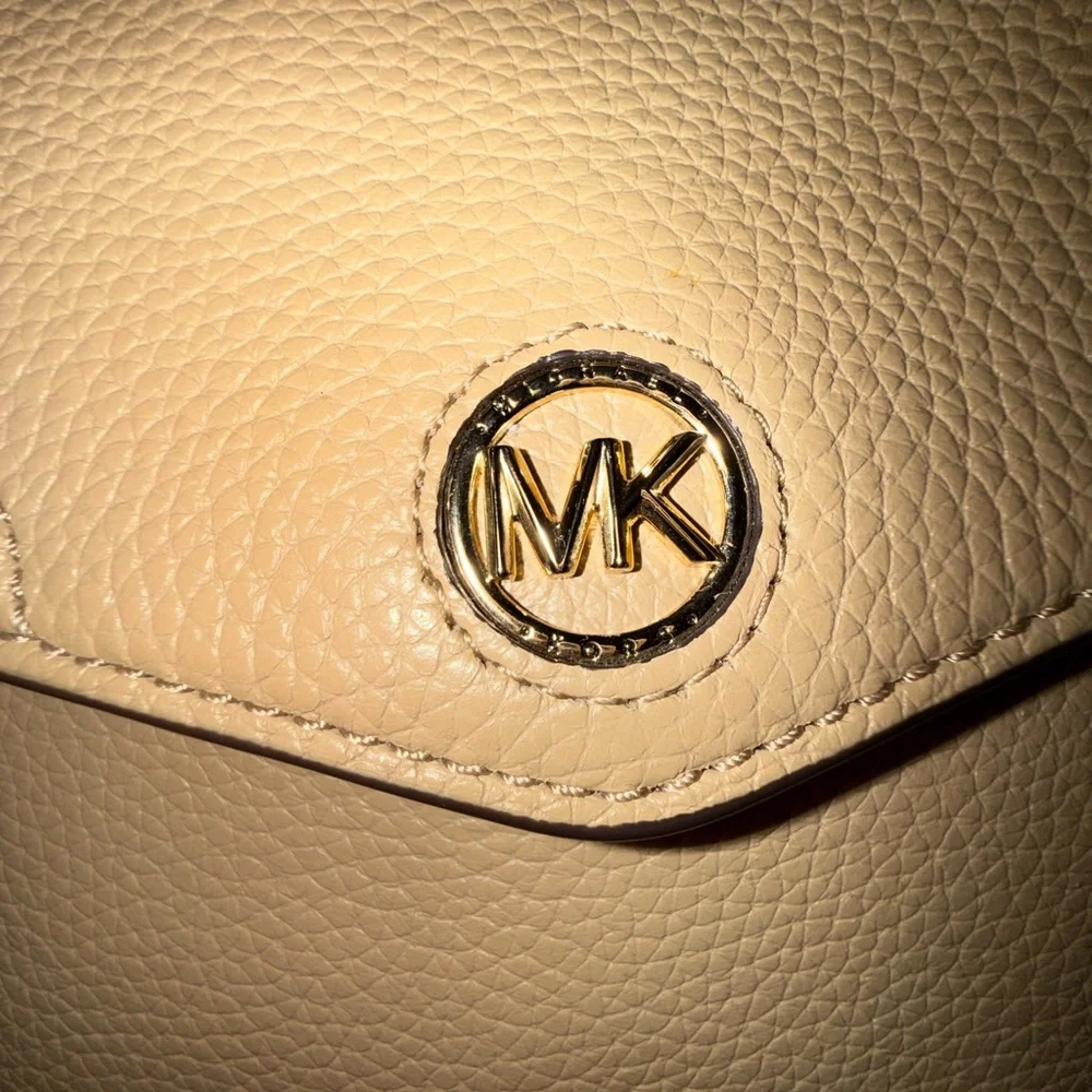 Michael Kors Freya Medium Convertible Pebbled Leather Backpack - Picture 3 of 10